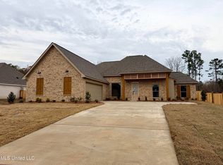 177 Cornerstone Dr, Brandon, MS 39042
