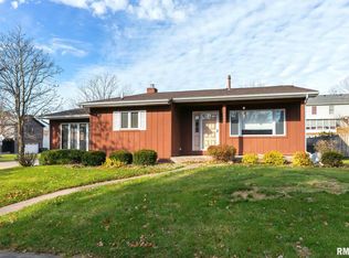 4404 N Linwood Ave, Davenport, IA 52806