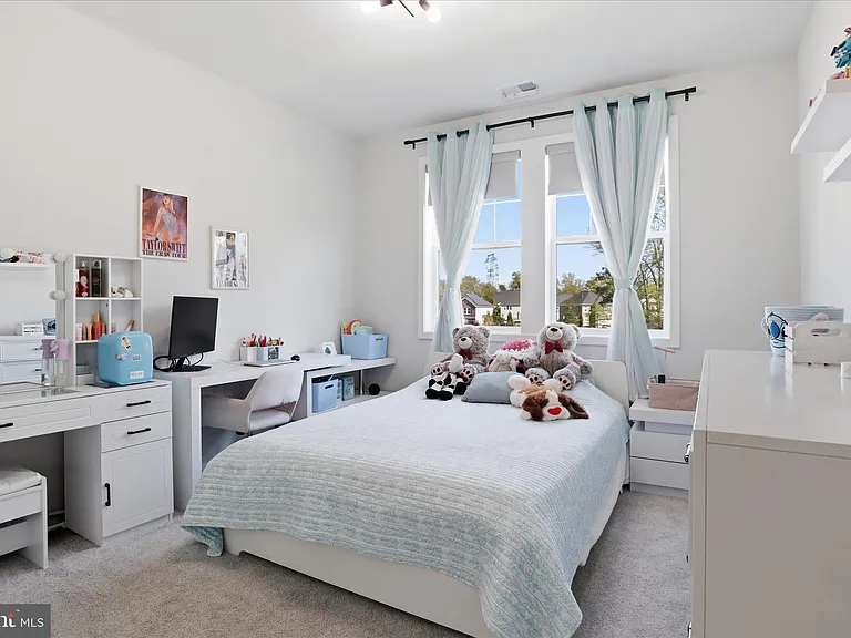 22773 Orchard Grove Dr — Photo 37