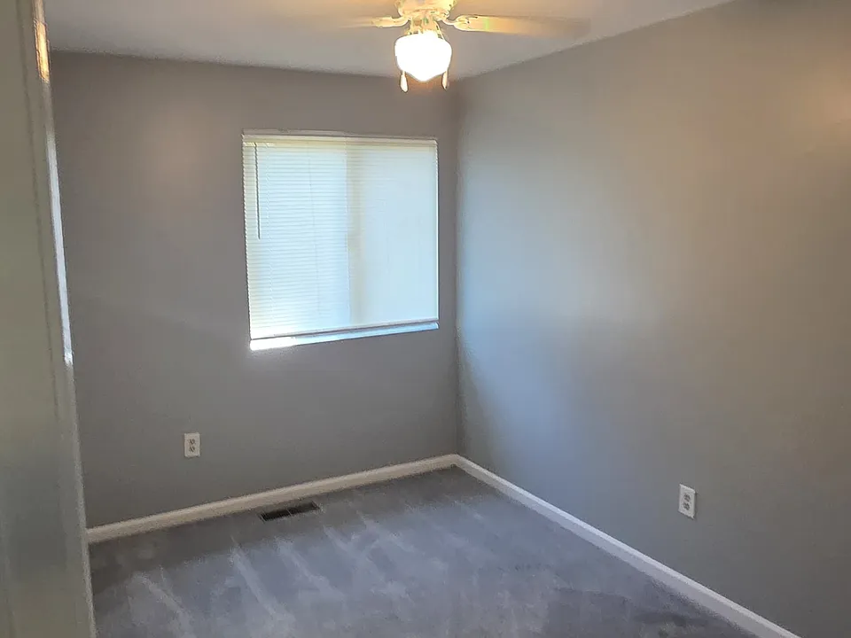 15363 Grist Mill Ter
