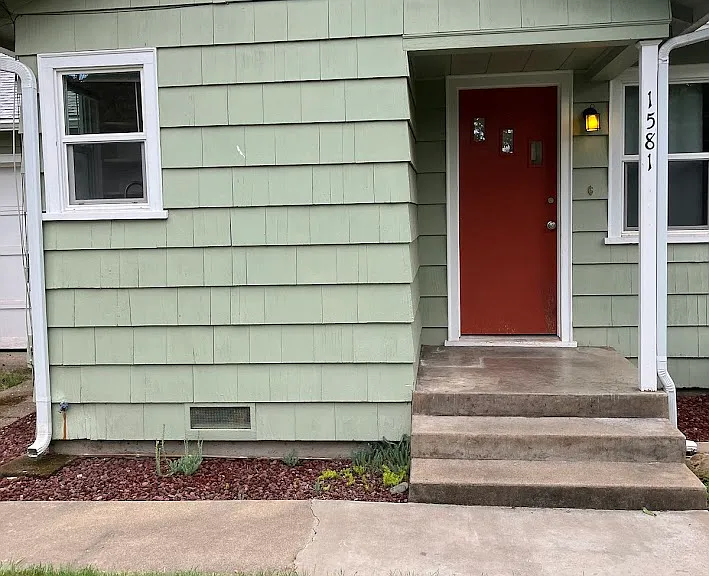 1581 Cloverlawn Dr #1581 — Photo 1