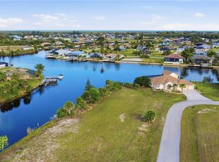 1846 NW 37th Pl, Cape Coral, FL 33993