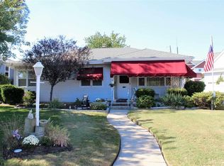 8 Simpson Ave, Ocean City, NJ 08226