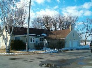 N3901 Pleasant Rd, Appleton, WI 54913