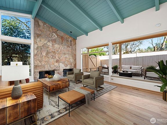 4th image of 9506 Valhalla Way