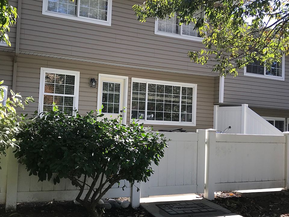 1st image of 502 W Village Ln #502