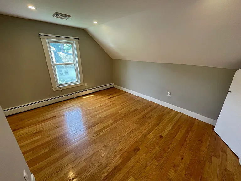 33-35 Wilson St — Photo 14