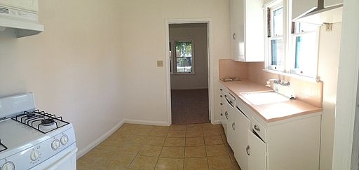 5th image of 4544 1/2 Eagle Rock Blvd