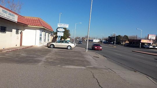 2nd image of 611 San Mateo Blvd SE
