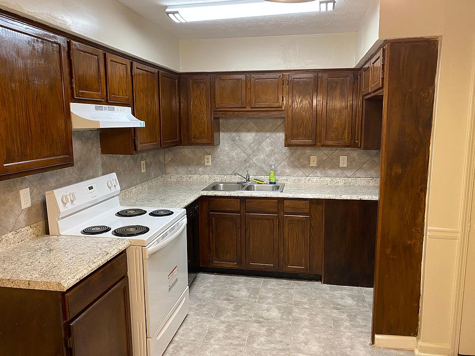 1st image of 2628 Evans Mill Dr #2628