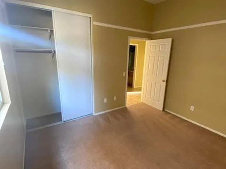 33076 Tivoli St — Photo 10