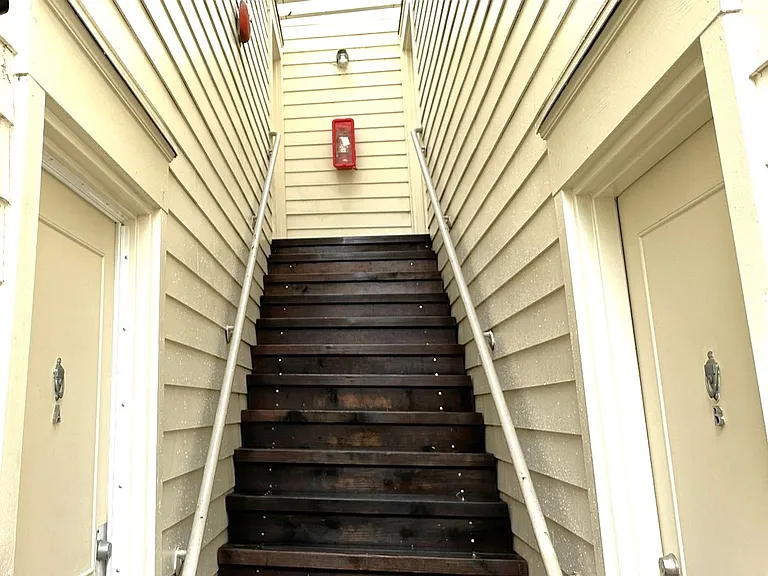 1340 Scott St #C — Photo 21