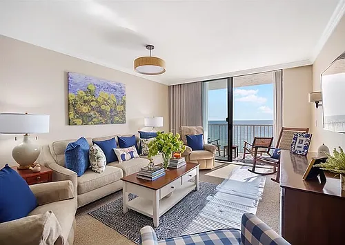 18650 Gulf Blvd #712 Photo 1