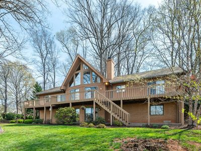 123 Sailview Dr, Forest, VA, 24551