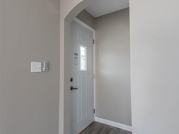Entry way