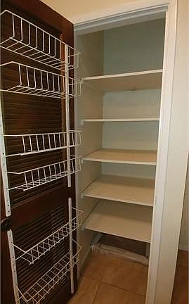 5th image of 2501 American River Dr