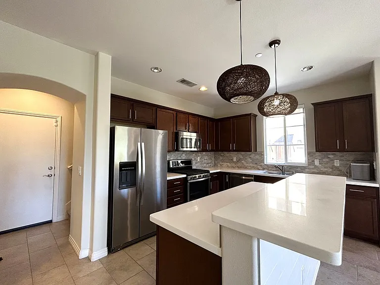 52478 Hawthorn Ct — Photo 16