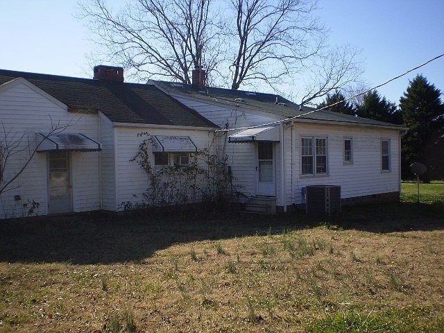 2nd image of 3153 Cherry Hill Church Rd