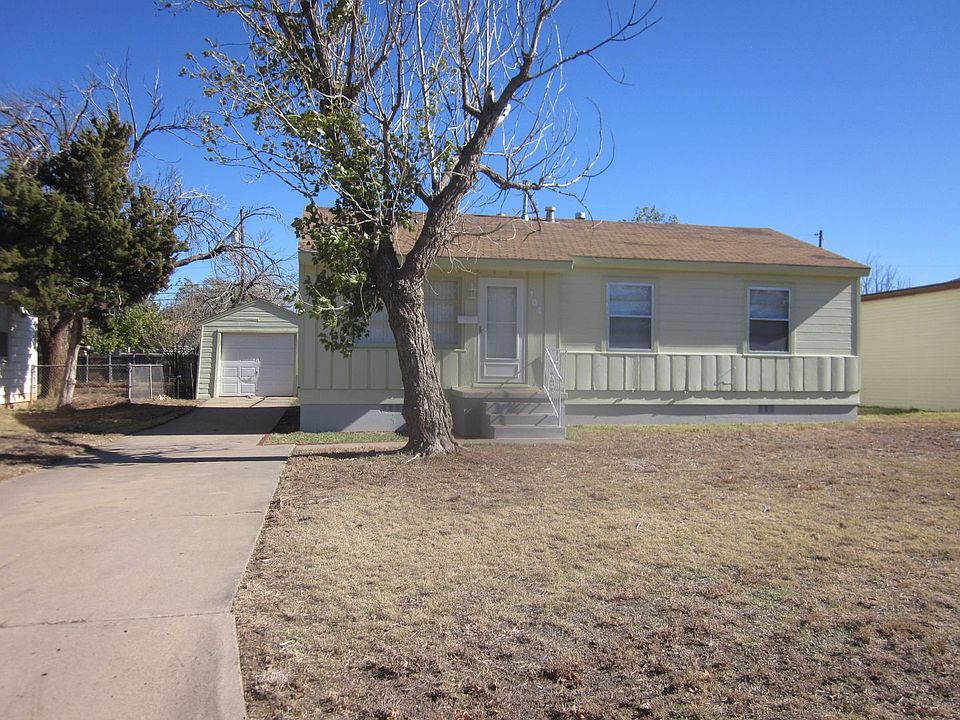 1st image of 104 N Palo Duro St