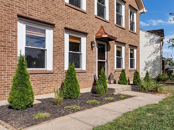 9885Flagstone_MLS-3