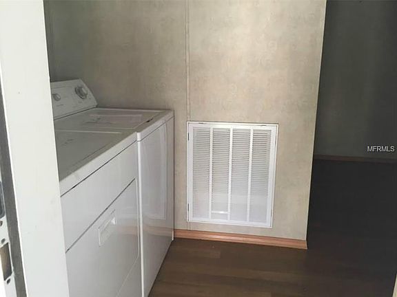 4th image of 25017 Begonia Ct