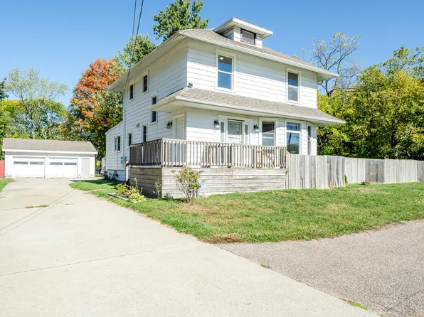 449 E Napier Ave, Benton Harbor, MI 49022
