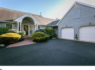 4 Reeves Station Rd, Medford, NJ 08055