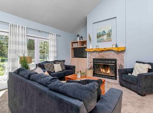 57986 Tokatee Ln #37, Bend, OR 97707