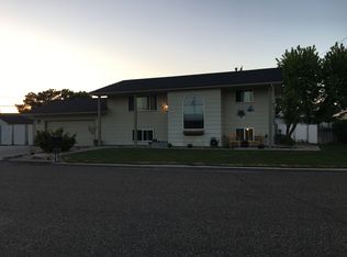 1275 Sears Dr, Ontario, OR 97914