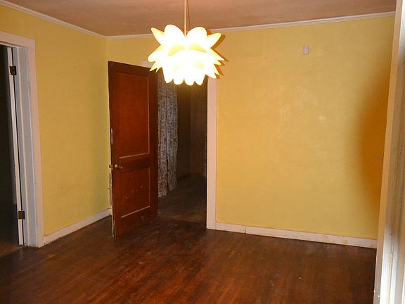 4th image of 317 Lafayette Dr #26