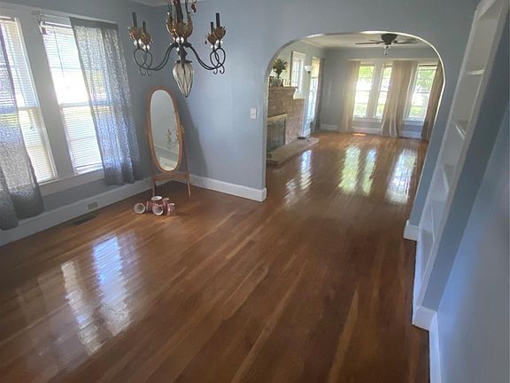 2nd image of 3130 Faith Rd