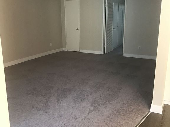 5th image of 4346 Matilija Ave APT 217