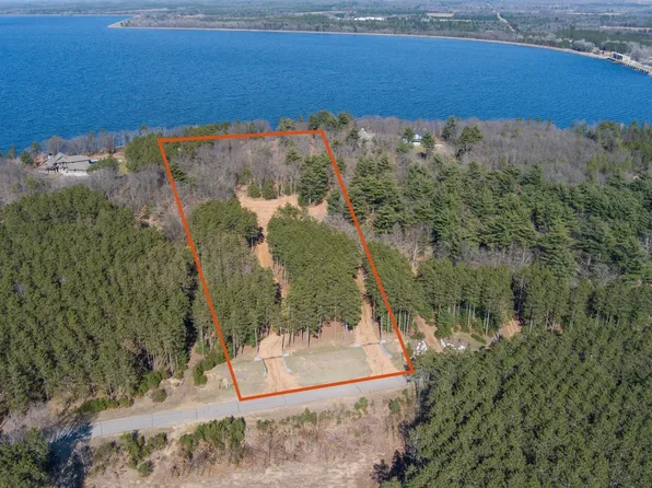 W3986W3990 Boaters Dream Dr, Mauston, WI 53948