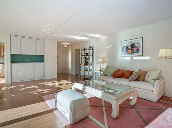 500 High Point Drive #504, Hartsdale, NY 10530