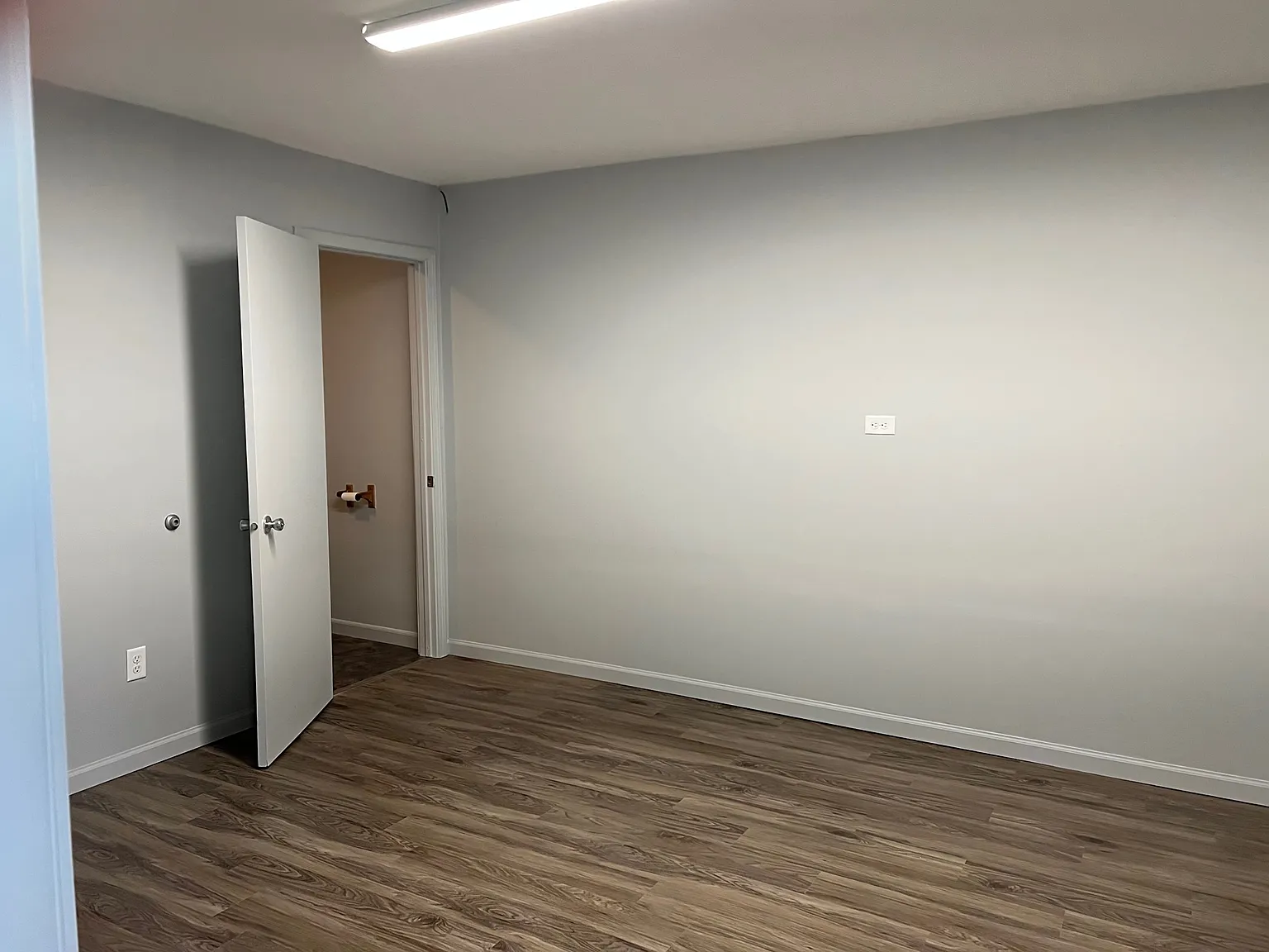 271-291 West Meadow LLC - 283 W Meadow — Photo 2
