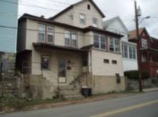3437 Franklin St, Bellaire, OH 43906