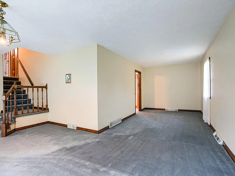 10462 W St — Photo 6