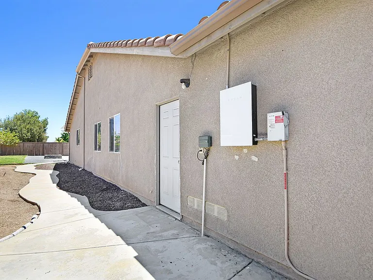 25629 Driftview Cir — Photo 20