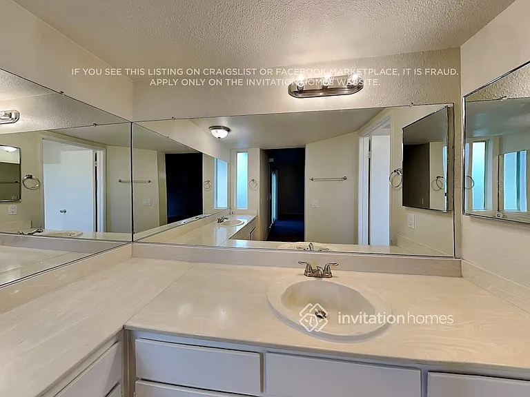 23270 Elfin Pl — Photo 10