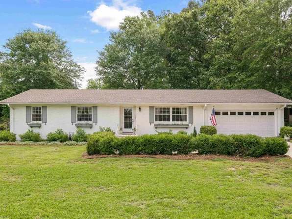 3144 Woodhaven Dr, Birmingham, AL 35243