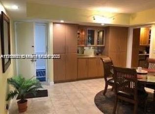 5005 Collins Ave APT 1422, Miami Beach, FL 33140
