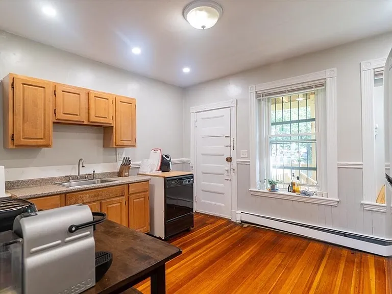 862 Huntington Ave #2 — Photo 18