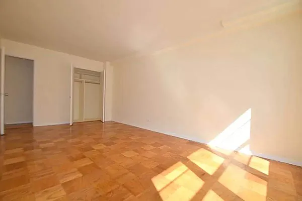 Rented by PMG Real Estate  | media 8