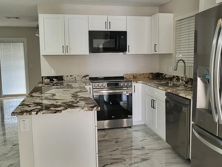19835 N 8th Pl — Photo 13