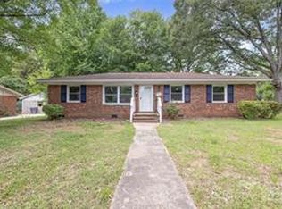 4438 Gainesborough Rd, Charlotte, NC 28205