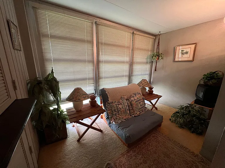 7 Lake Vista Trl #204 — Photo 8