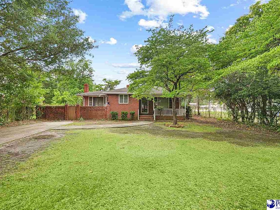 1st image of 619 Saluda Dr