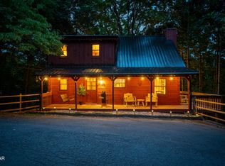 1022 View Dr, Sevierville, TN 37876