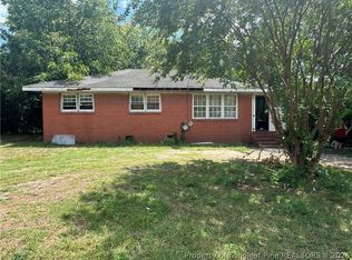5307 Williamsburgh Dr, Fayetteville, NC 28304