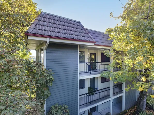 4926 S Corbett Ave APT 507, Portland, OR 97239